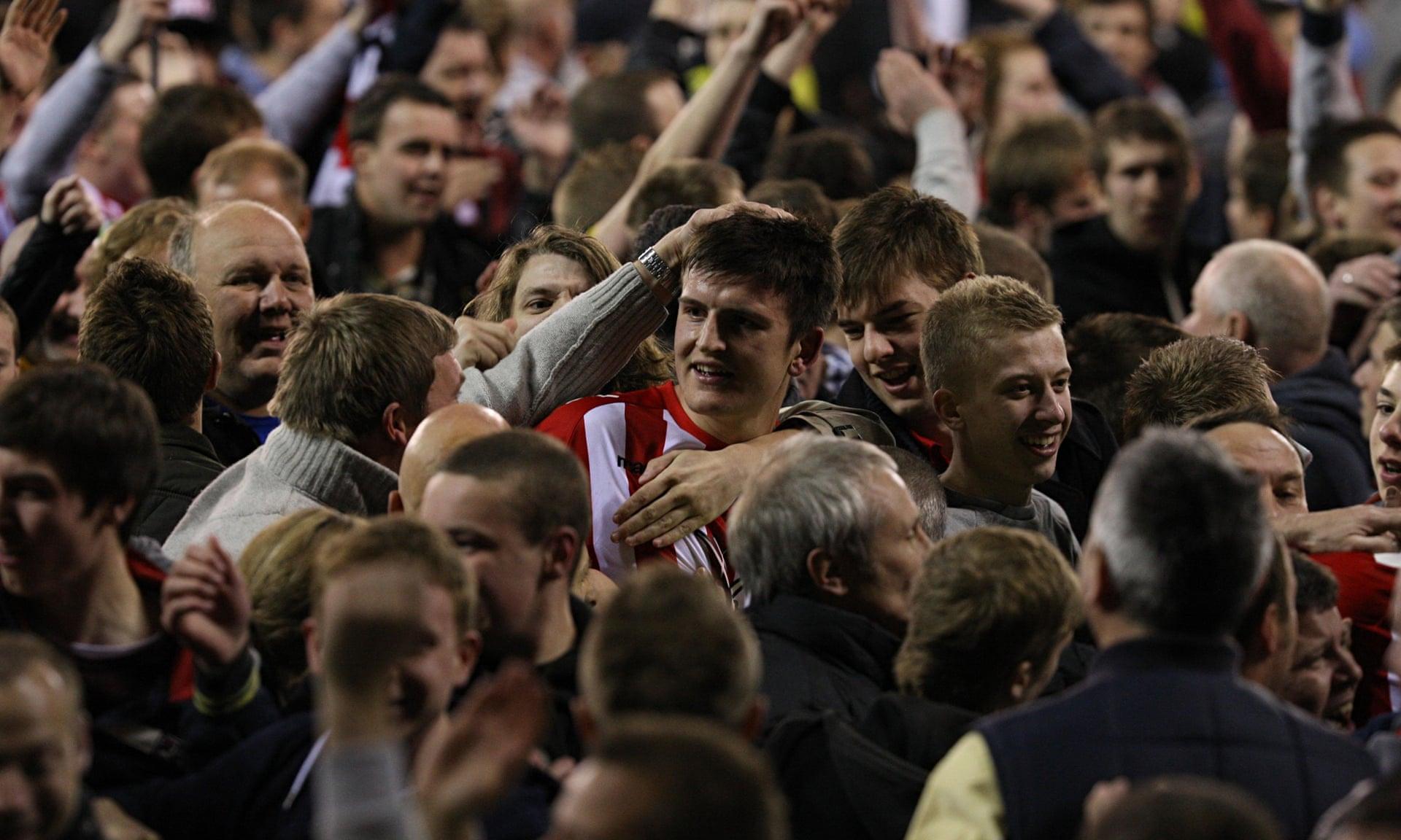 年纪小的孩 年纪小的孩